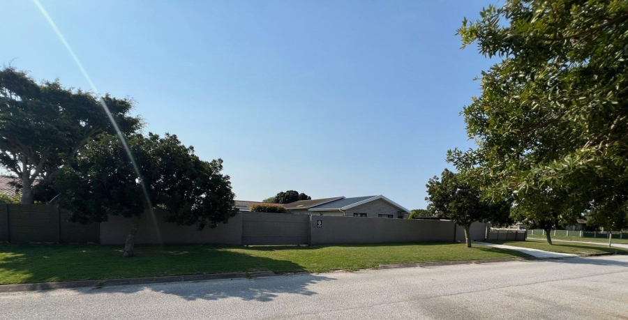 3 Bedroom Property for Sale in Greenshields Park Eastern Cape
